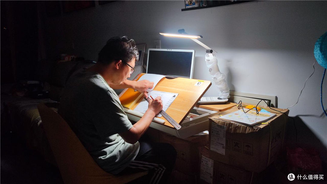 揉捏按摩益处多,锐珀尔3D揉捏披肩,从脖到腰的舒服