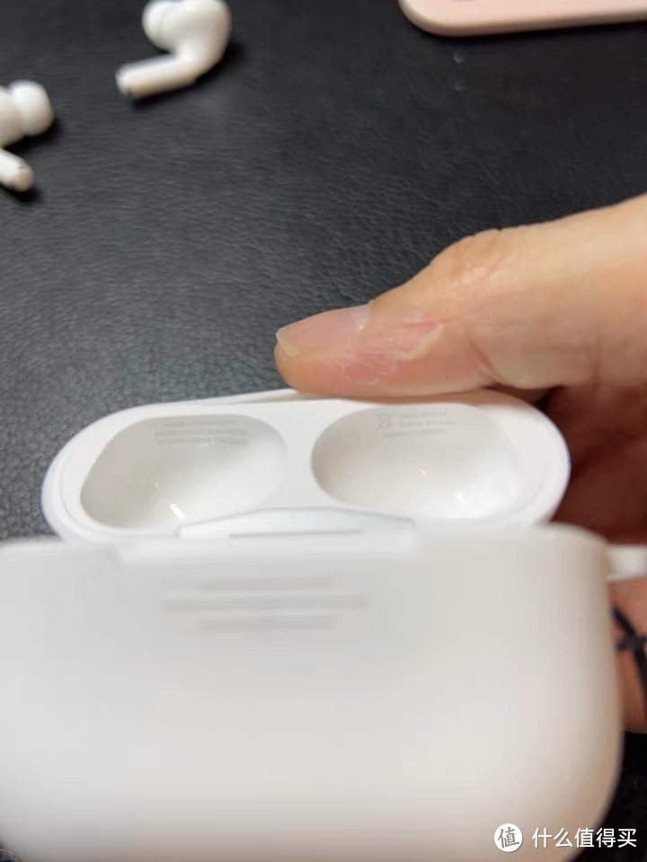 AirPods Pro 2：音质与智能的完美融合