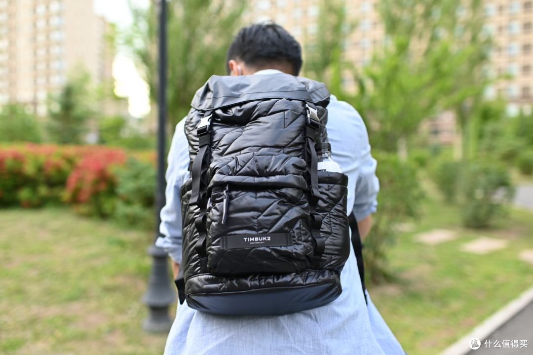 TIMBUK2 音速黑luglaunch双肩背包，轻松驾驭都市生活