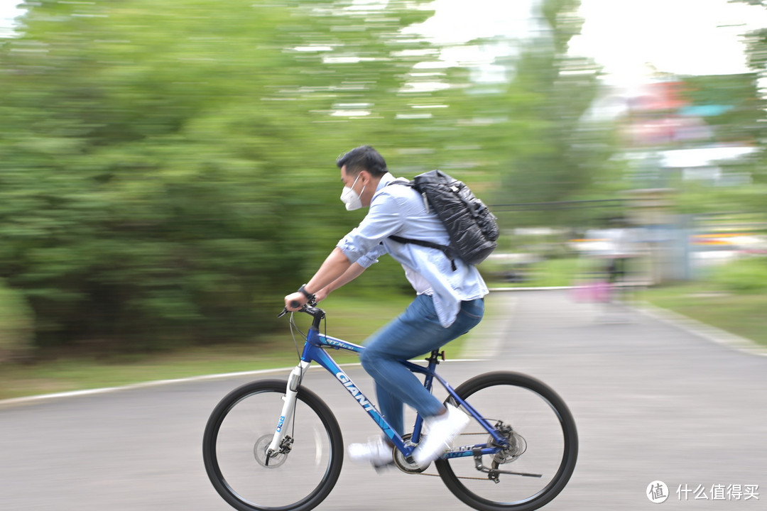 TIMBUK2 音速黑luglaunch双肩背包，轻松驾驭都市生活