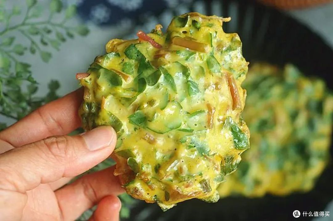 它是夏天里的宝,也是肠胃保护草,拌一拌烙成饼,清热解毒,多给孩子吃!