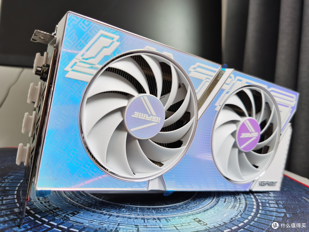 七彩虹4060TI Ultra评测报告