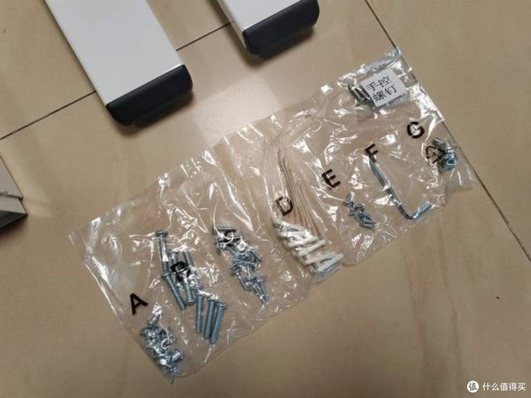 乐歌FS1升降桌:千元出头,双电机,更适合年轻人的升降桌