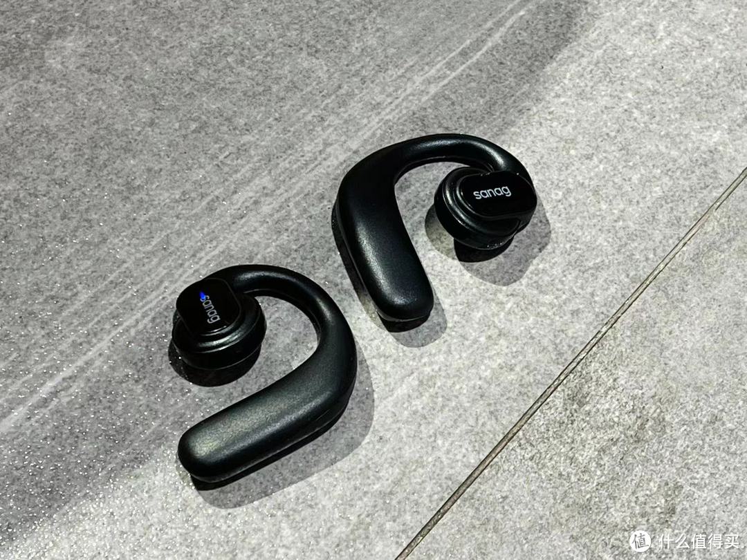 618运动耳机推荐：sanag塞那Z30S耳挂式运动耳机，无论自用还是送人都合适~