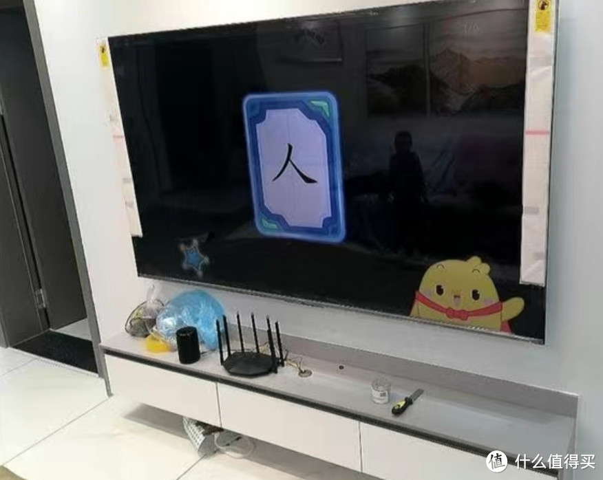 ​​海信85英寸120Hz 4K超清电视机，是一款特别不错的电视