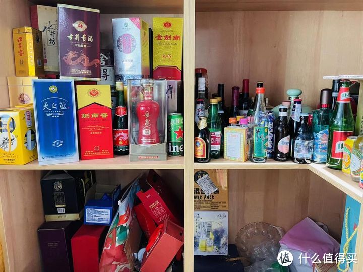 3年撸酒15万,今年毕业了,盘点我的酒柜收藏和白酒库存