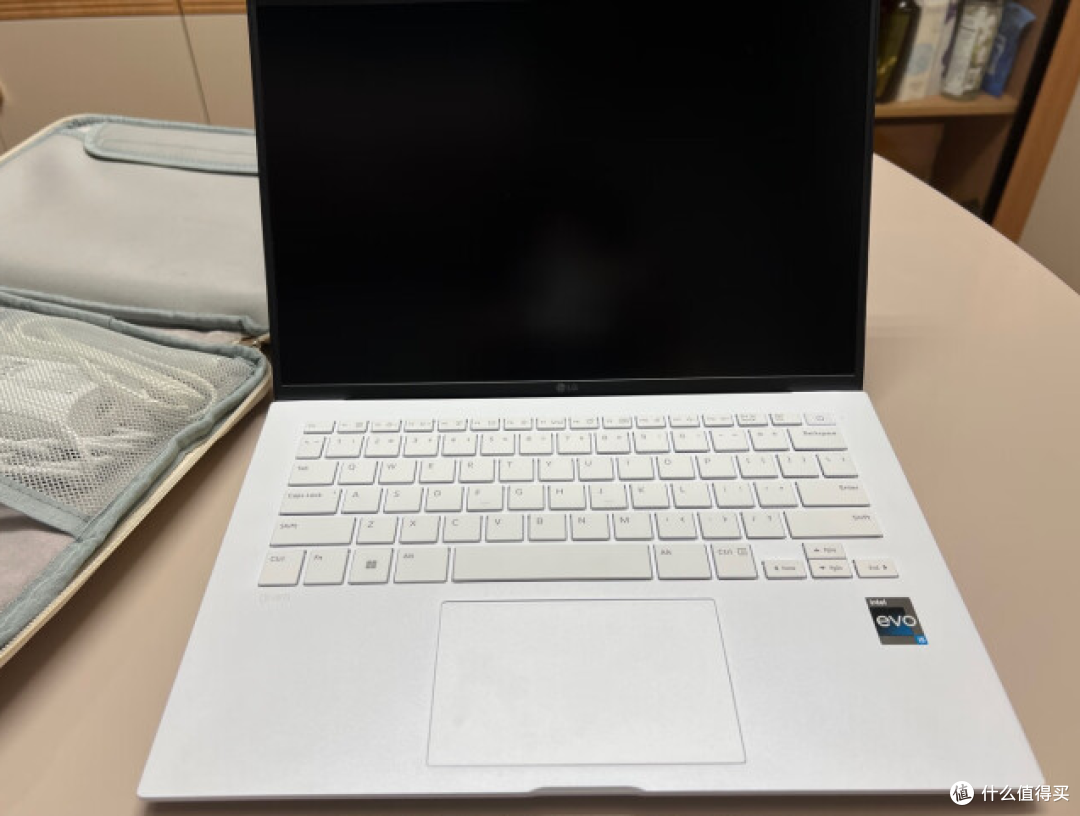 LG gram SuperSlim2023款——不要和我谈性价比。