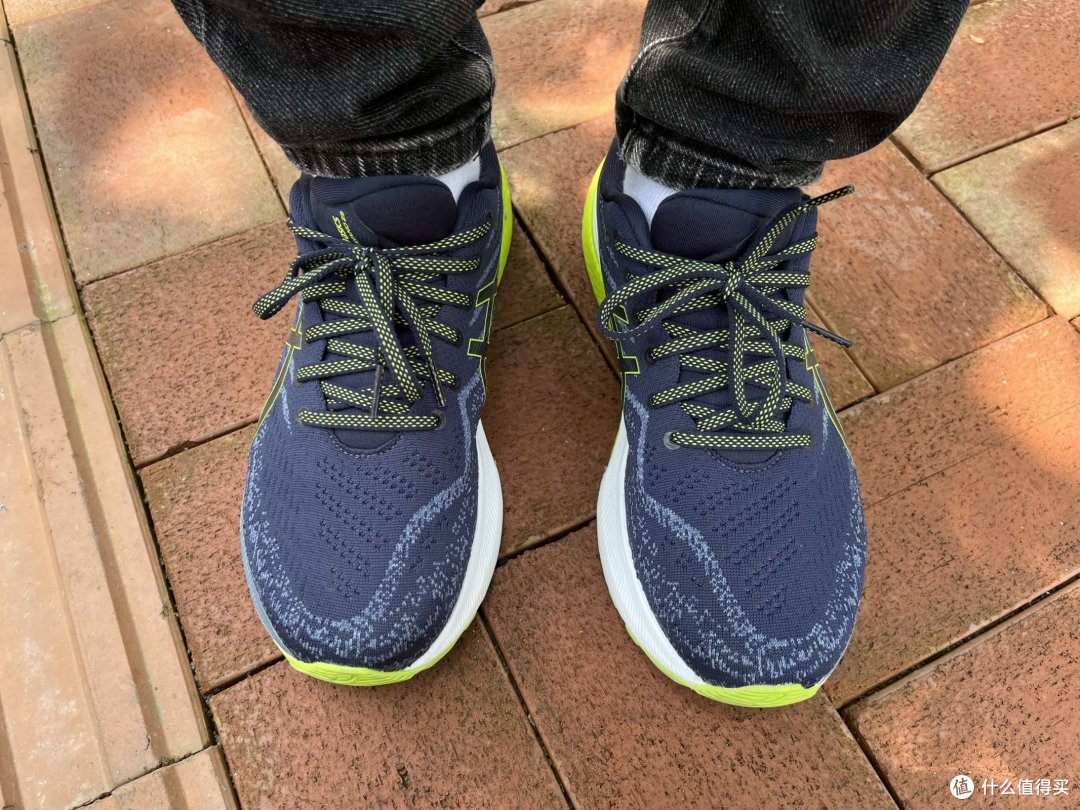 第一双长跑鞋丨ASICS亚瑟士新款GEL-KAYANO 29稳定支撑跑鞋