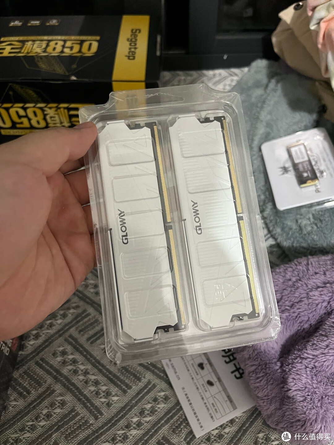 光威天策DDR5 32G套条,简约外观,强劲性能