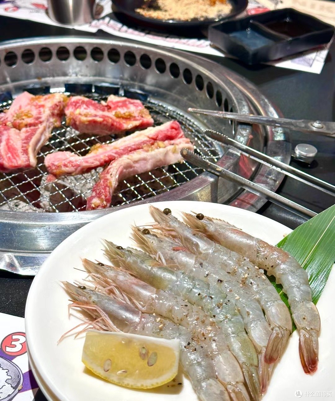 精致的生活肯定要有烤肉啦!