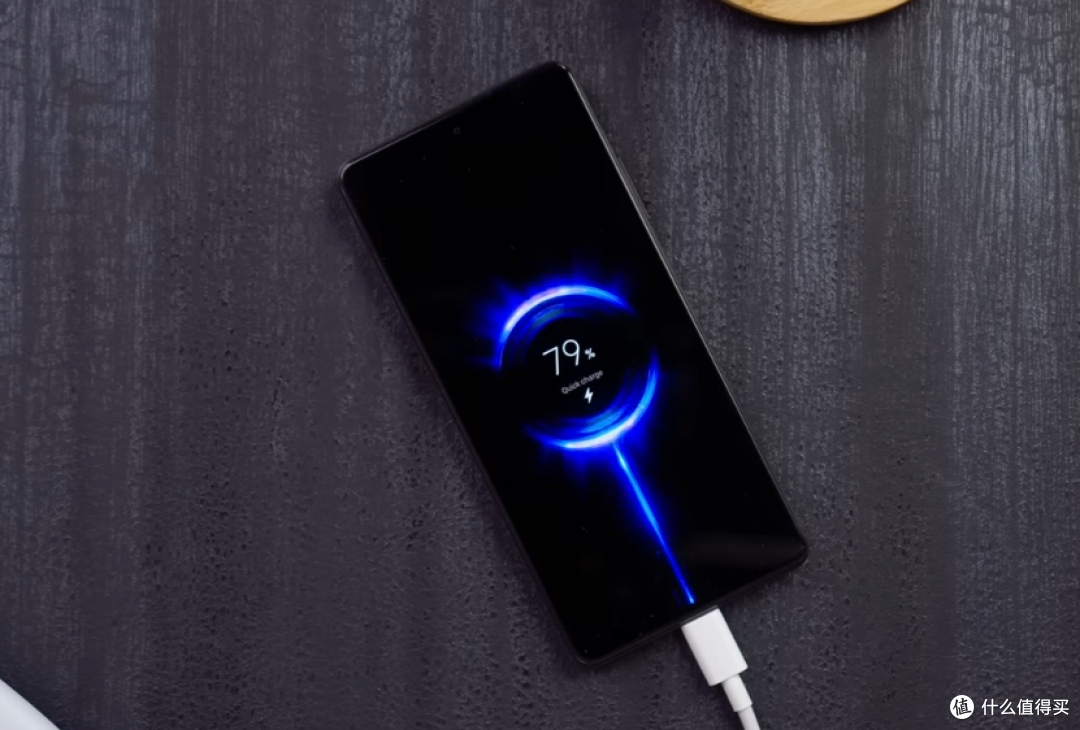 IMX766+5000mAh+67W,12+256GB跌到1799元,旗舰OLED屏手机更香了