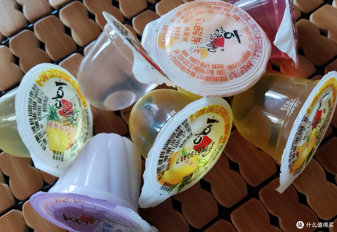 我爱的果冻喜之郎,两口吃一个更稳妥