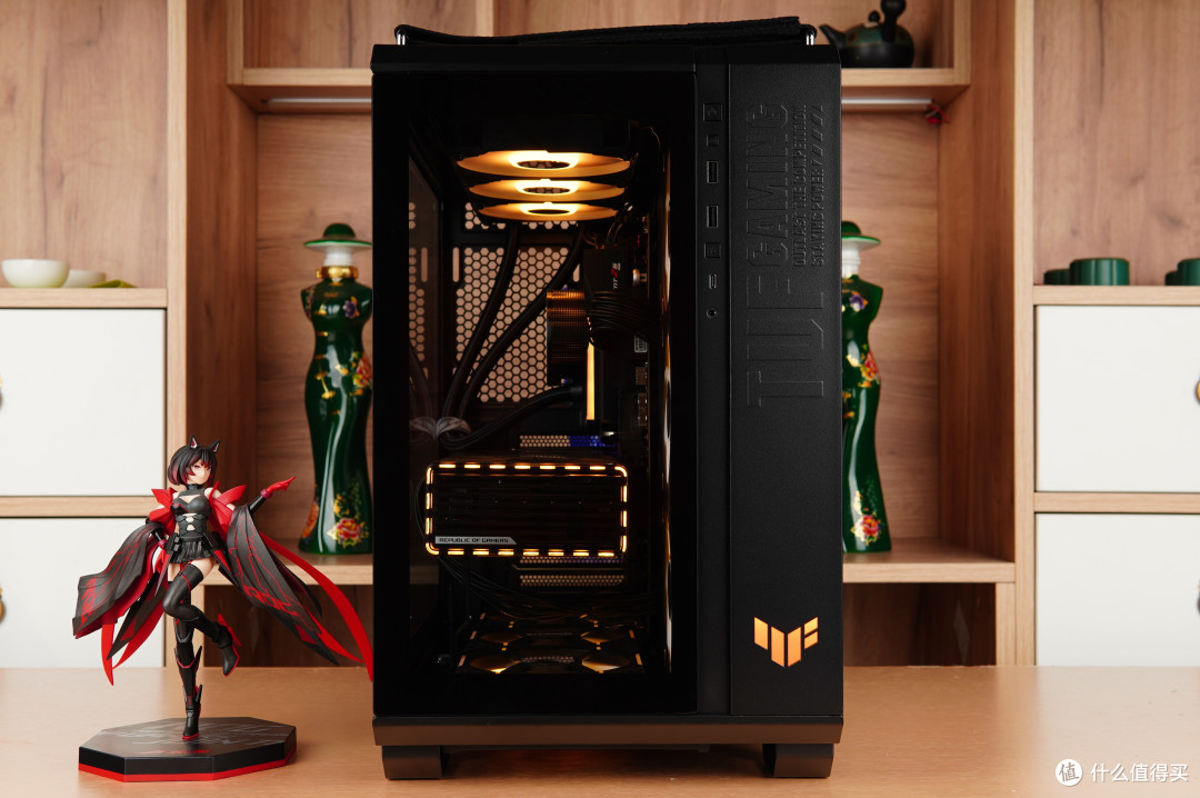 高质感经典黄黑主题，i7-13700K+ROG龙王三代+猛禽RTX4070Ti+GT502机箱装机展示