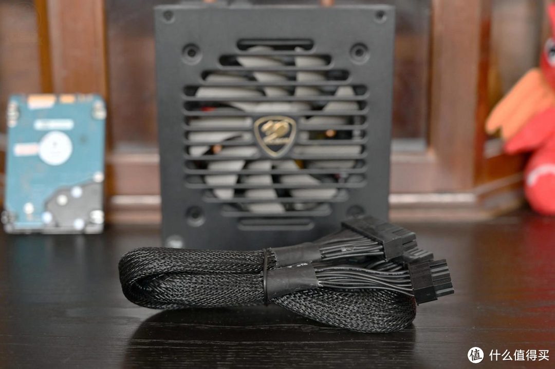 骨迦GE750W电源:主机稳定运行的重要保障