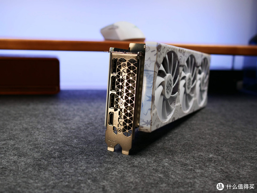 不到4800的ROG Z790吹雪D5+13700K怎么装机?用华硕TUF GT502弹药库机箱搭建电竞海景房主机