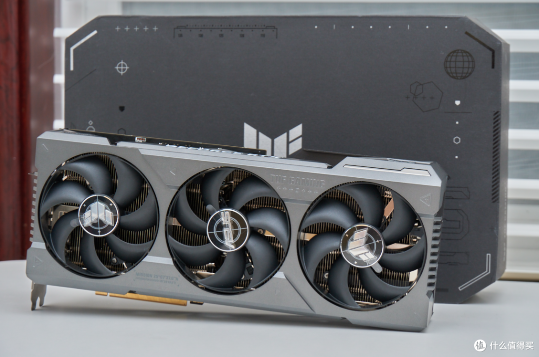 卡皇RTX 4090竟成公认值得买?浅析为何旗舰N卡如此吃香 华硕 TUF RTX 4090快速测评