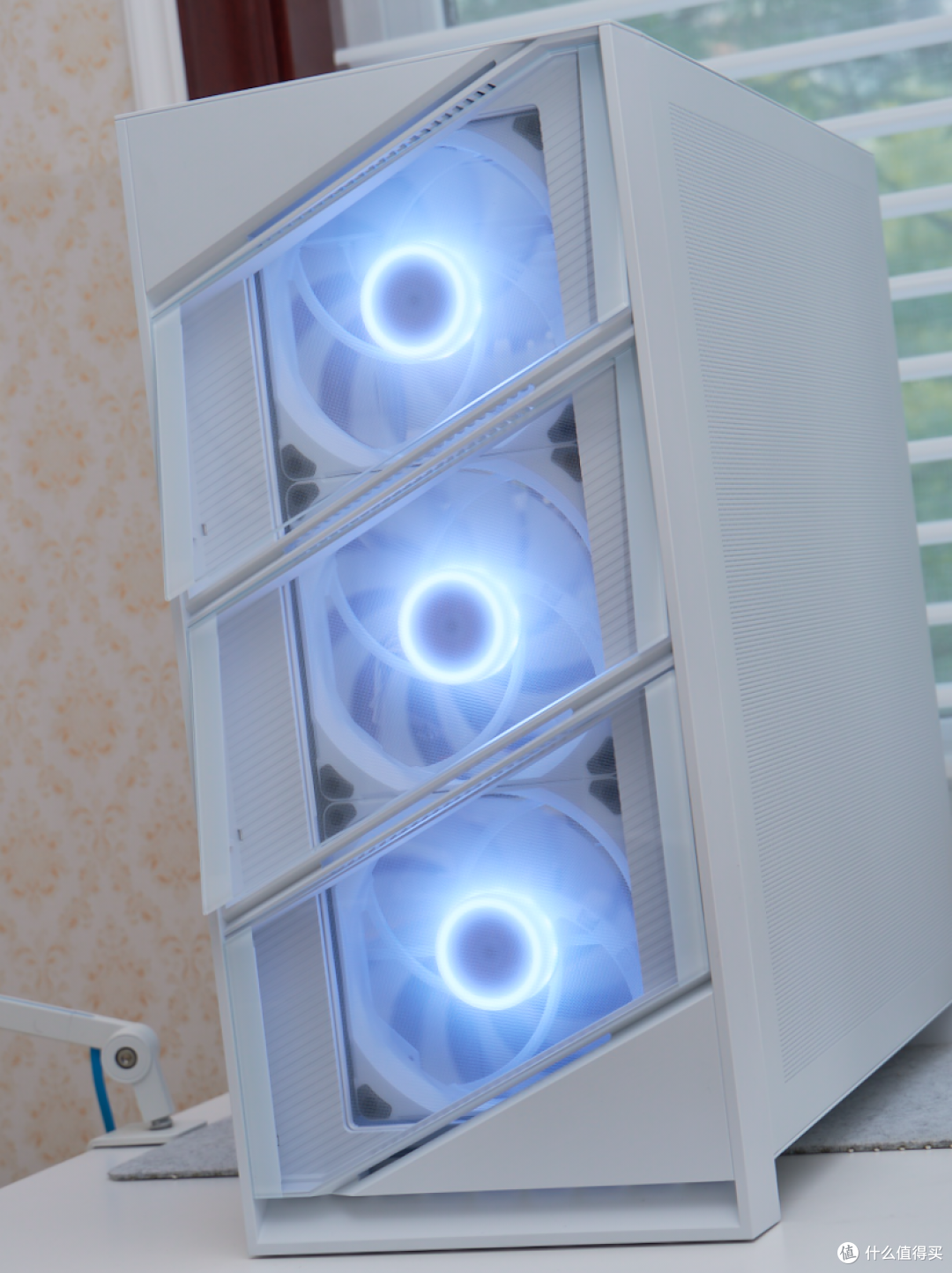 卡皇RTX 4090竟成公认值得买?浅析为何旗舰N卡如此吃香 华硕 TUF RTX 4090快速测评