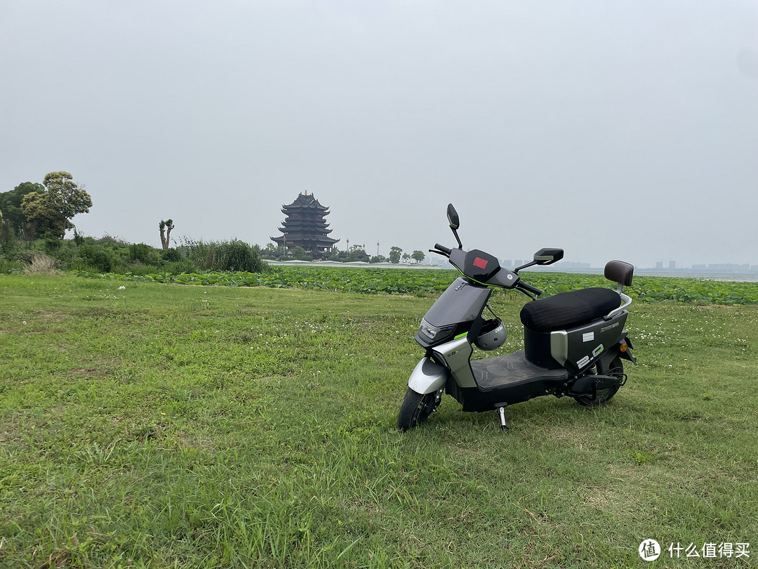不靠吹不靠推 真续航200公里 电动自行车骑遍上海苏州两地