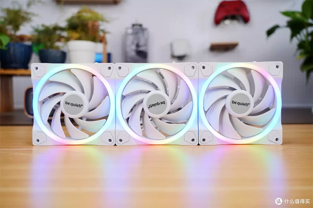 高颜值,高性能,德商德静界LIGHT WINGS WHITE高性能风扇值得你拥有!