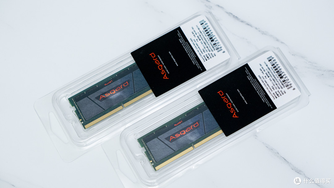 最强核显的零刻GTR7迷你主机,加上阿斯加特64GB大内存,游戏性能、办公性能大提升!