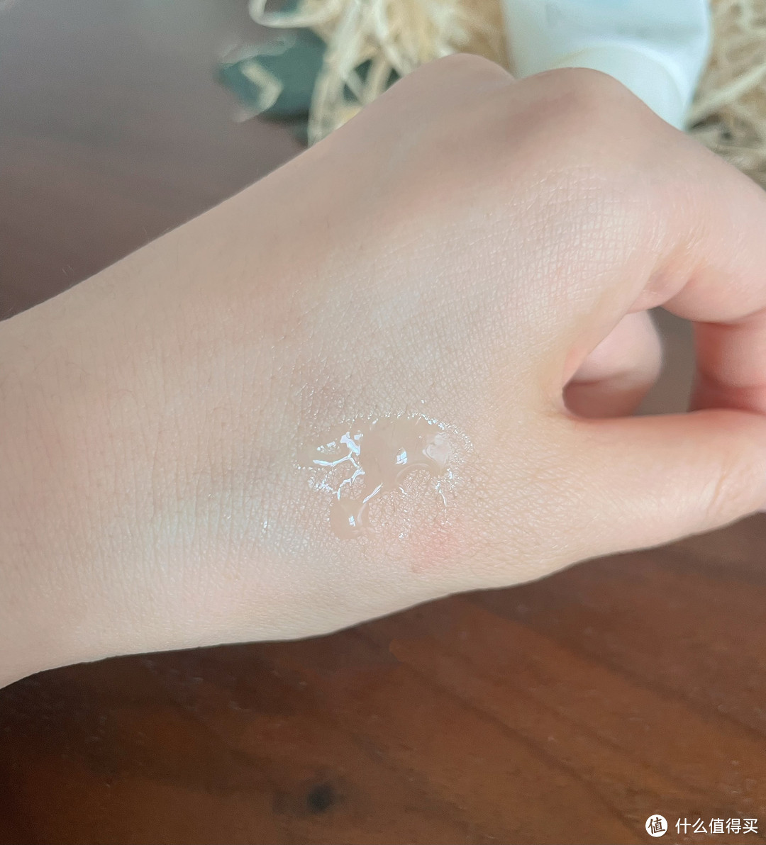 敏感肌的最爱!夏日必备舒敏修护利器薇诺娜舒敏修红系列初体验(下)