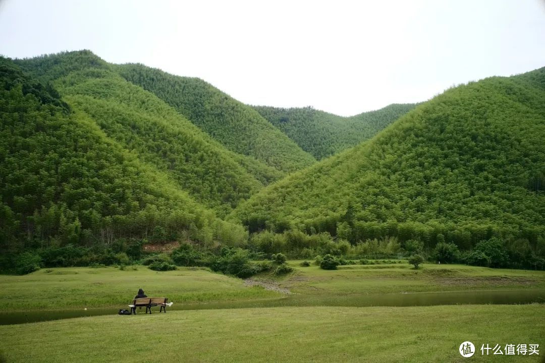 奢牌酒店最多的浙江小县城，我想在这儿度过一整个夏天。