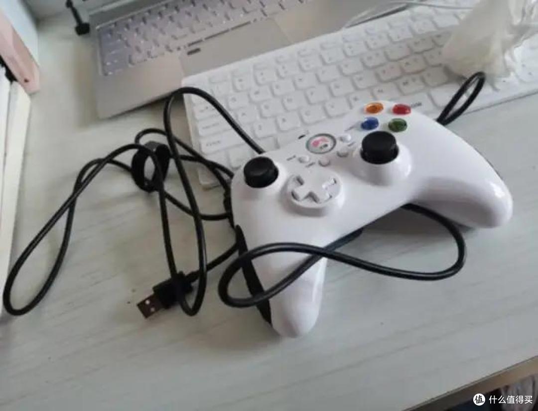 游戏发烧友的福音,有这款游戏手柄在,玩游戏就是这么任性