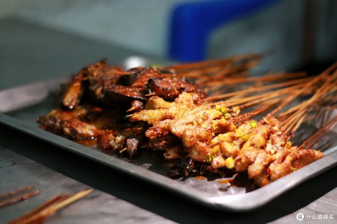 这条高铁线上的城市,加起来顶中国美食半边天
