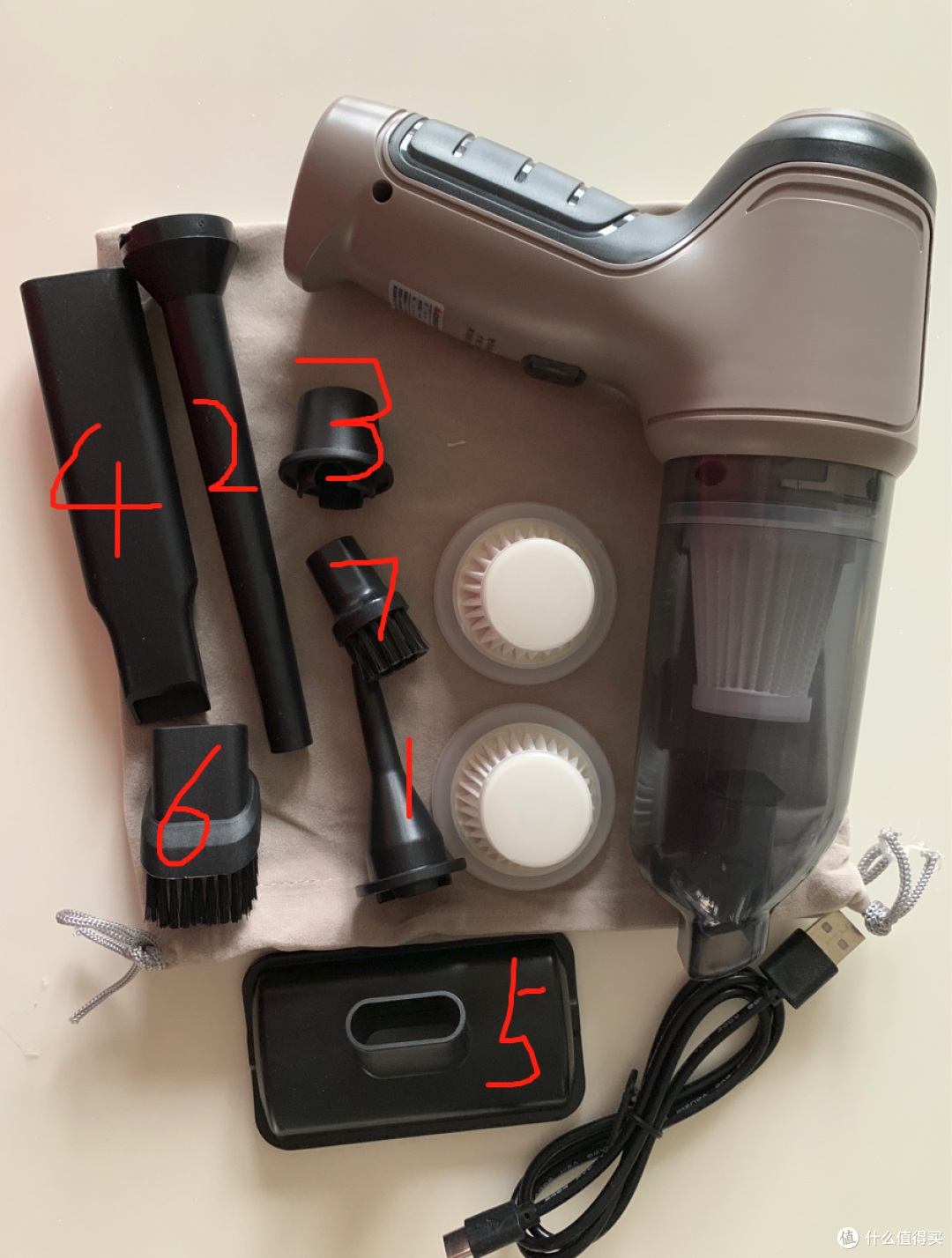 什么?车载吸尘器都能吸起手机来?--志高 X5 车载吸尘器来了