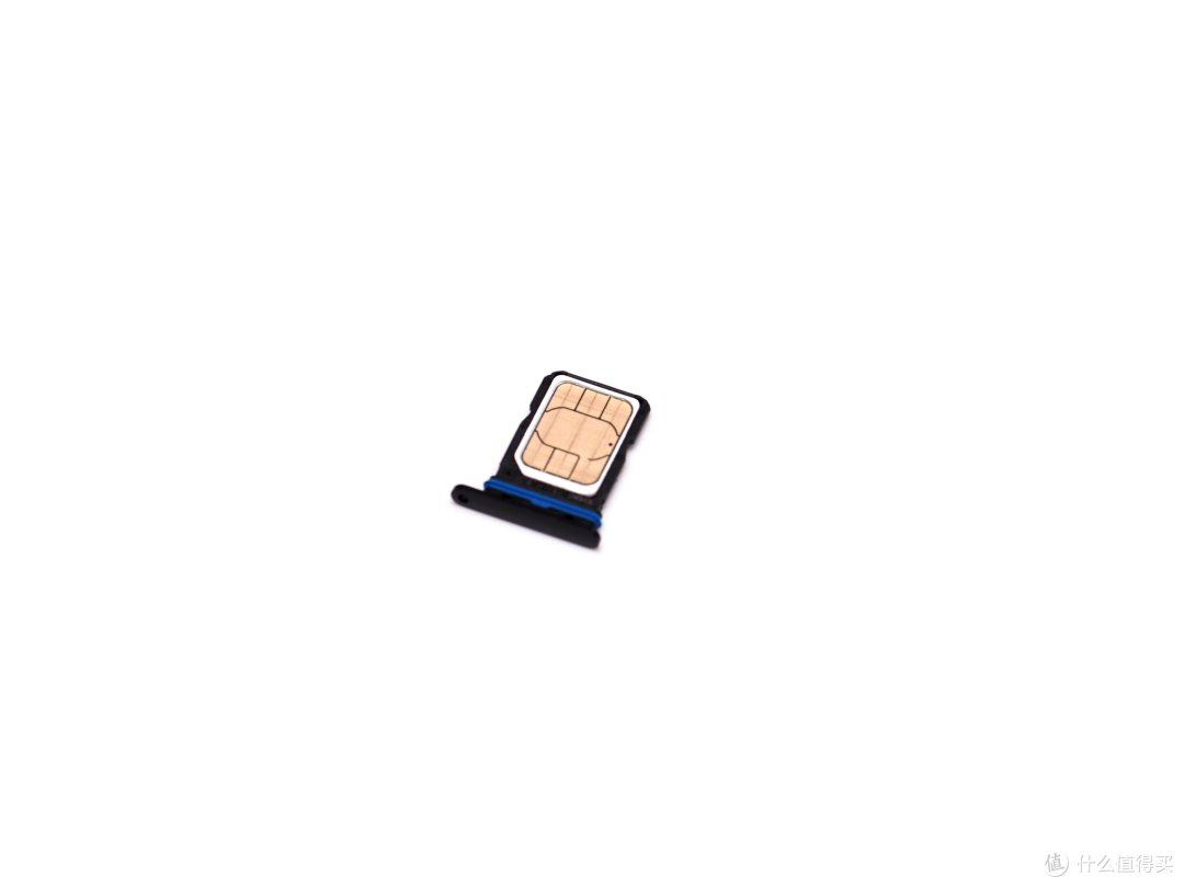 “买一送一”的vivo X Flip:翻着跟头到手心!