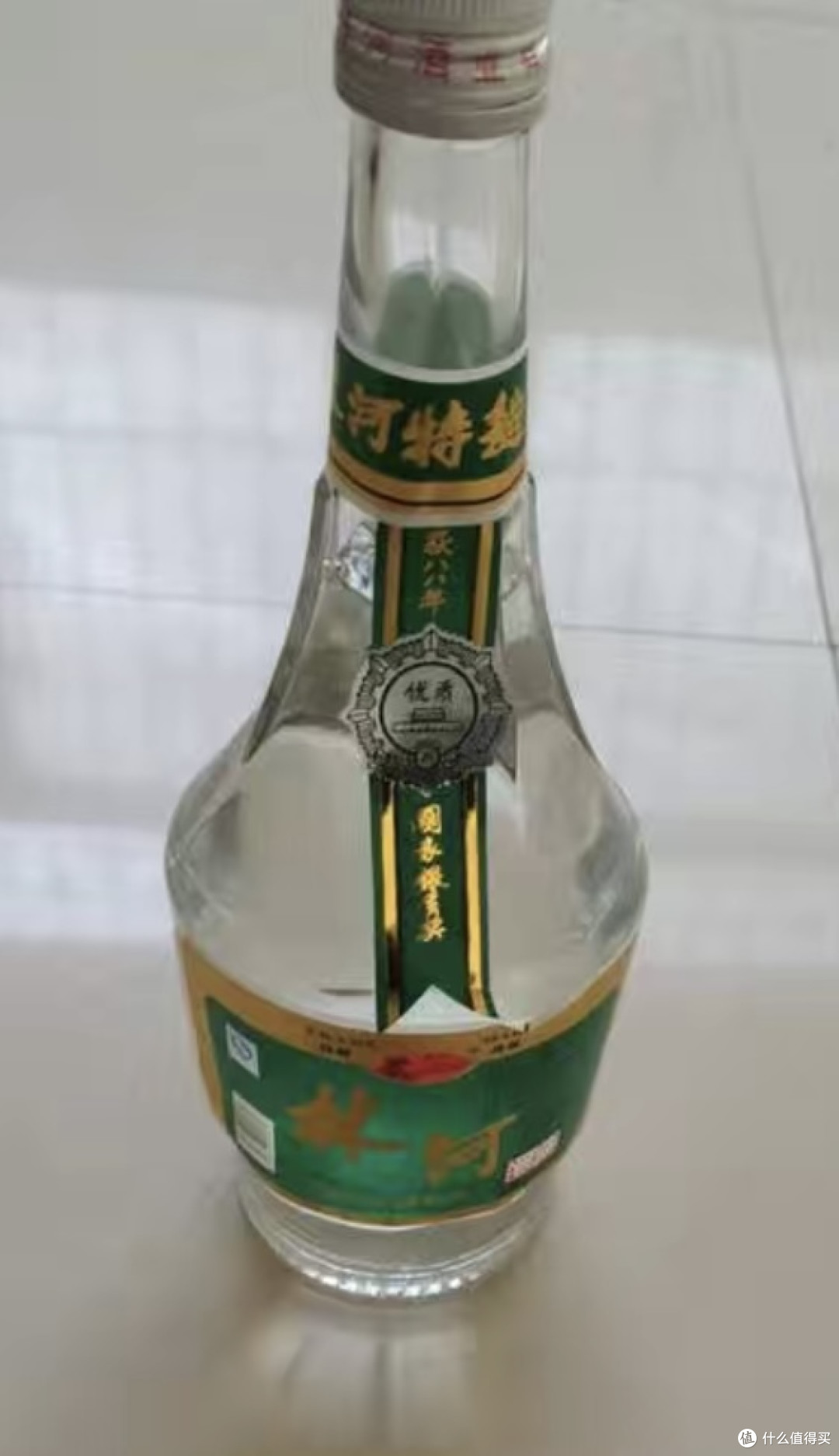 河南一退休老干部晒出酒柜,茅台五粮液都不新奇,这4款属实罕见