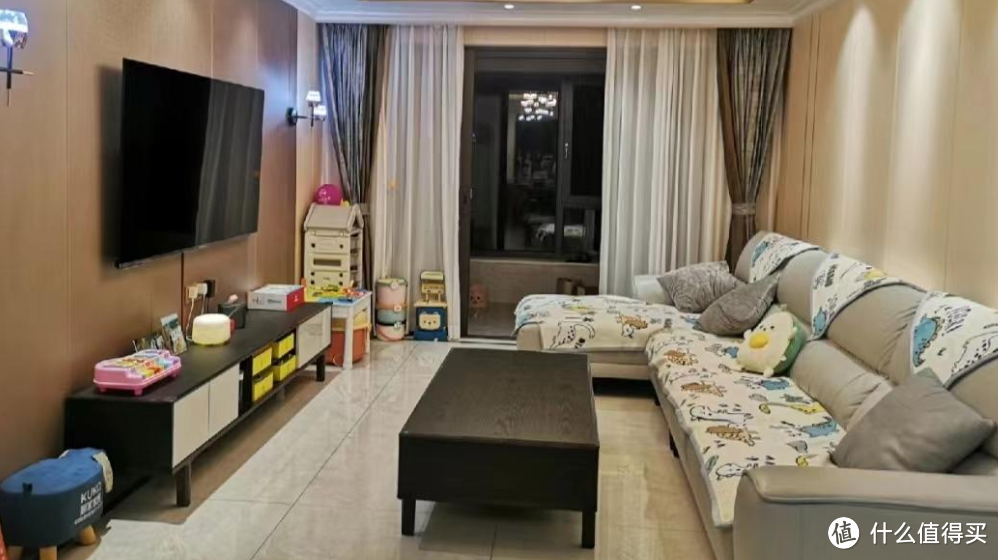 为什么越来越多的家庭客厅不要茶几?原因很现实,这些缺点太突出