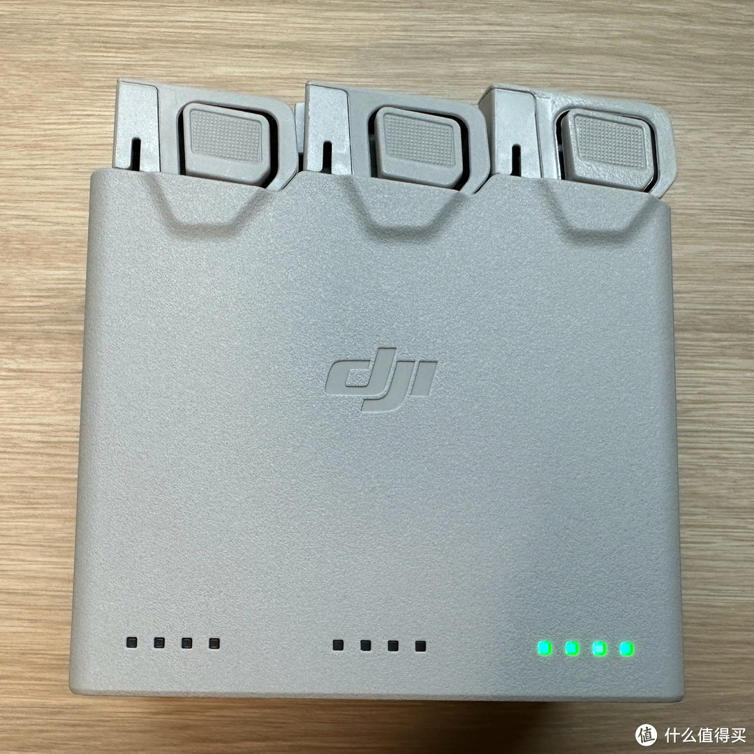 续航无忧！大疆 DJI Mini 3 Pro 畅飞长续航包开箱