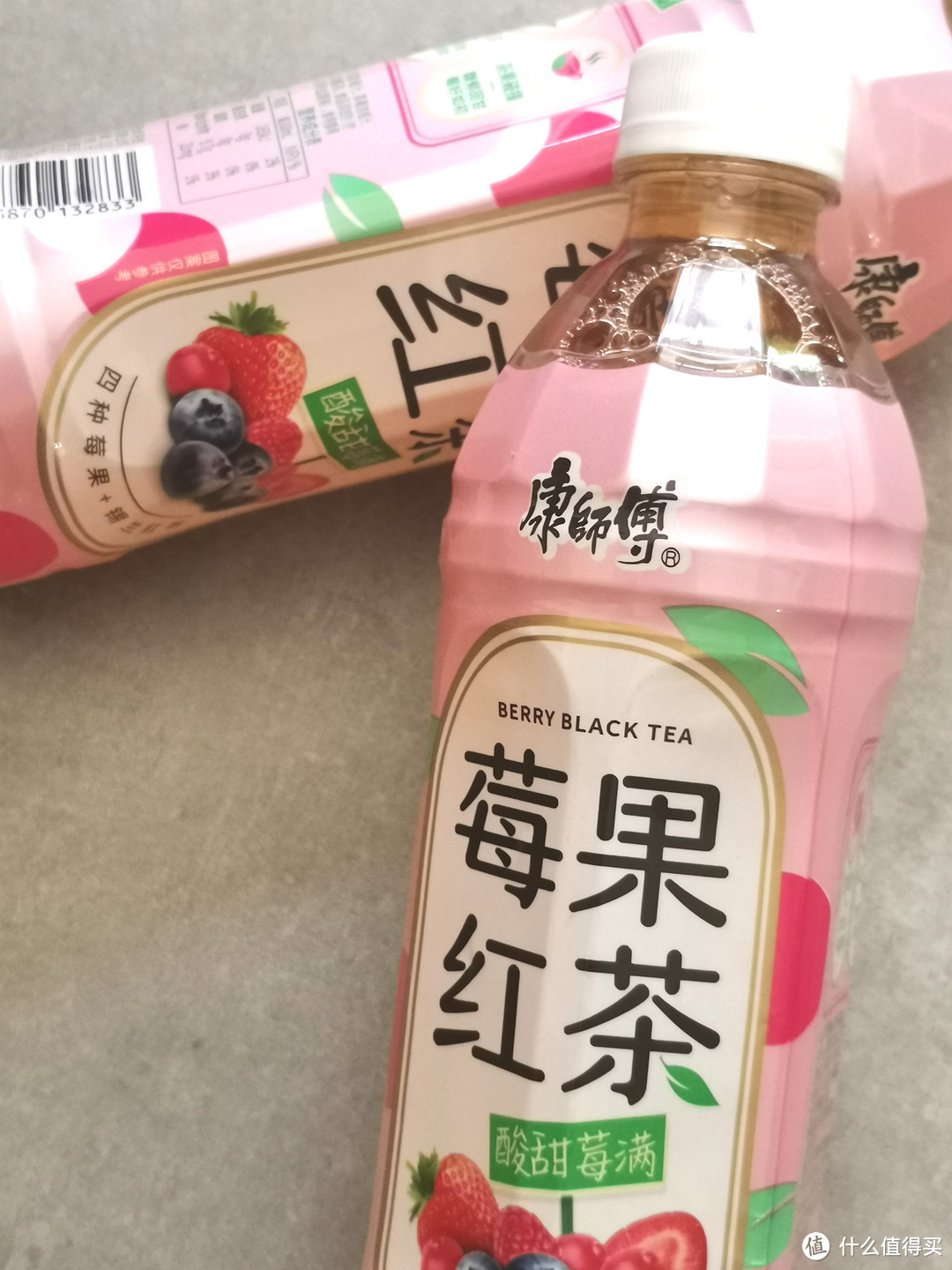 康师傅莓果红茶，酸酸甜甜好味道