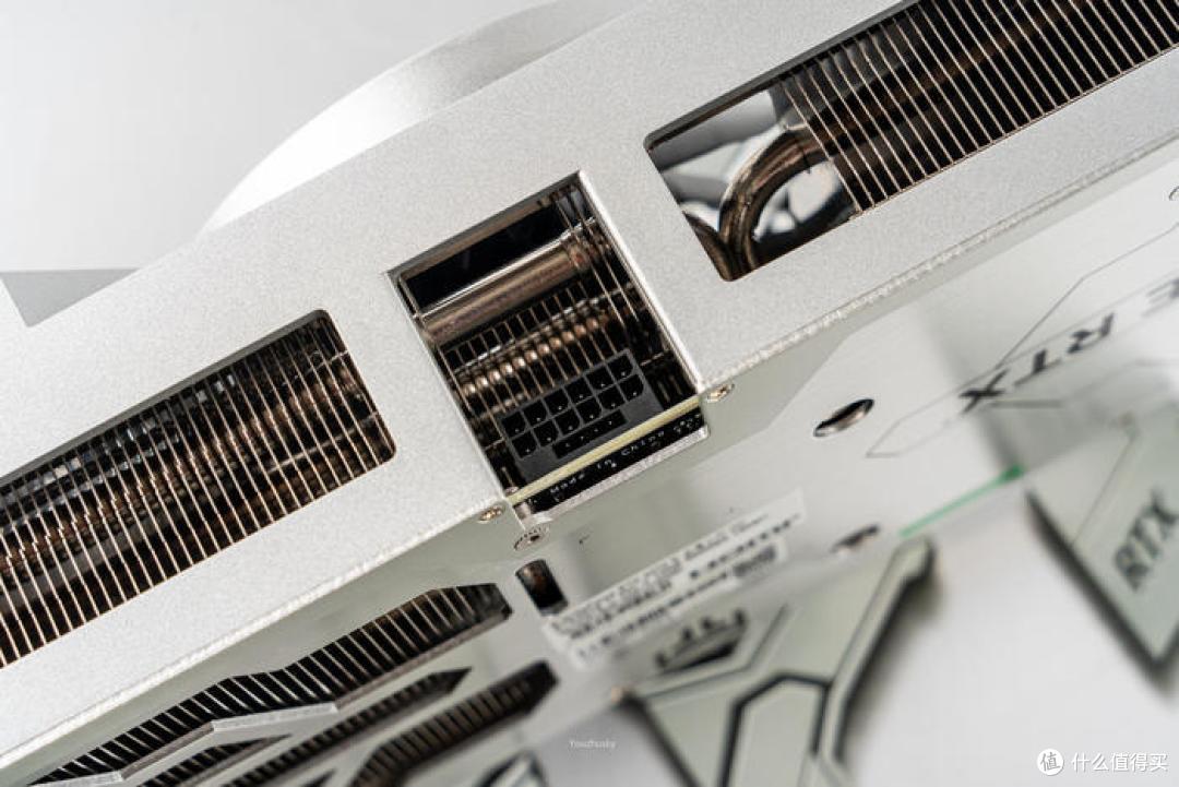 胡桃小机萌——STRIX X670E-I+分形工艺 TERRA 装机分享