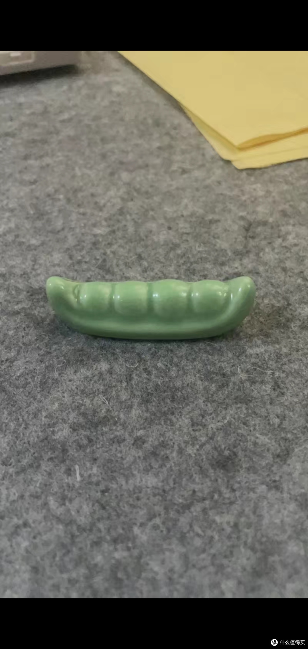 618买了绿色豌豆造型的陶瓷笔架子