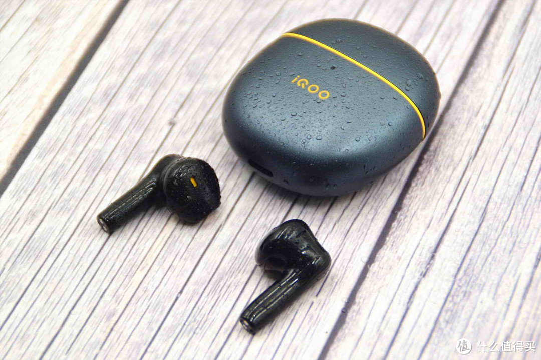 主动降噪，电竞声效，游戏听歌俱佳的iQOO TWS Air Pro蓝牙耳机评测