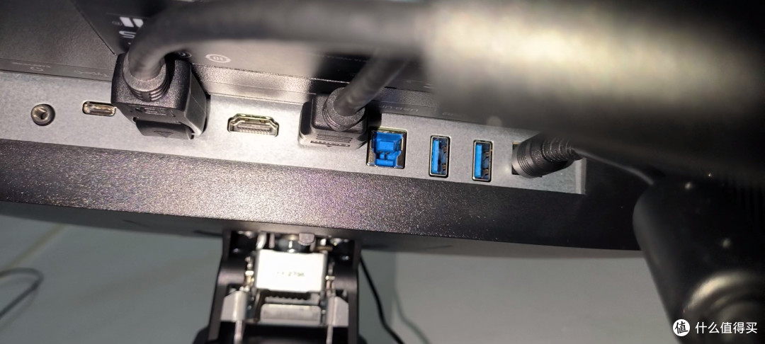 618到手999元的HKC h27e22 27英寸HVA显示器