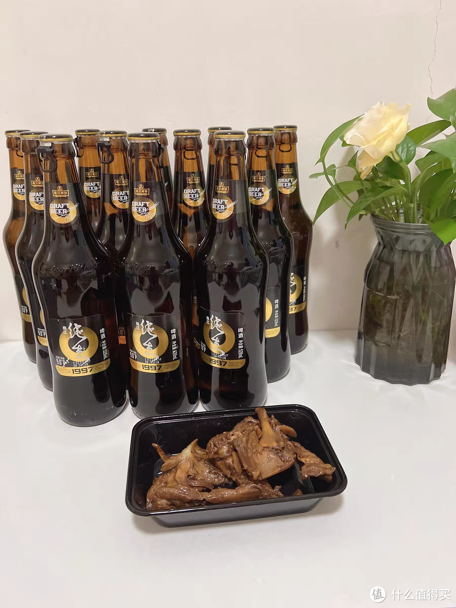 《珠江啤酒：醇厚口感，品味生活》