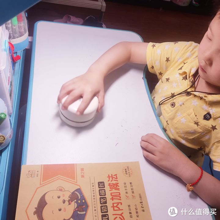 适合小学生的学习好物（全自动削笔刀、桌面吸尘器、时间管理效率神器）