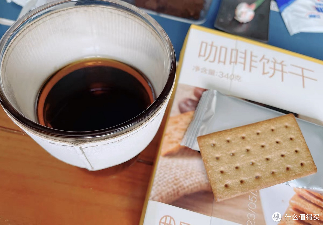 咖啡与饼干的完美结合
