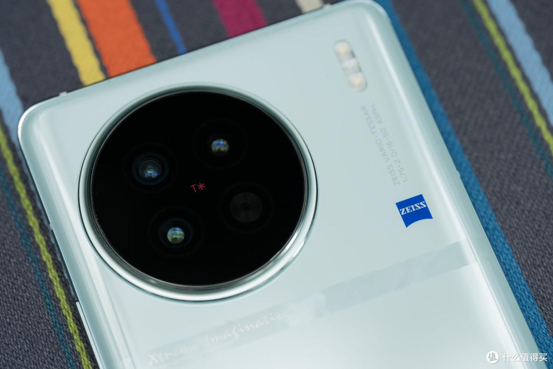 vivo X90s深度评测:加量不加价,性能和拍照有亮点