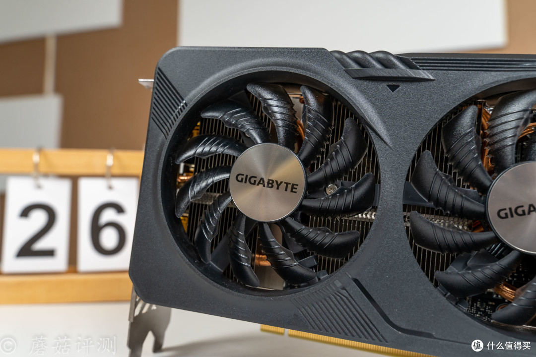 小巧精致,性能优异,技嘉RTX4060 Ti GAMING OC魔鹰甜品显卡 评测