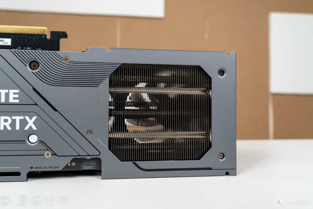 小巧精致,性能优异,技嘉RTX4060 Ti GAMING OC魔鹰甜品显卡 评测