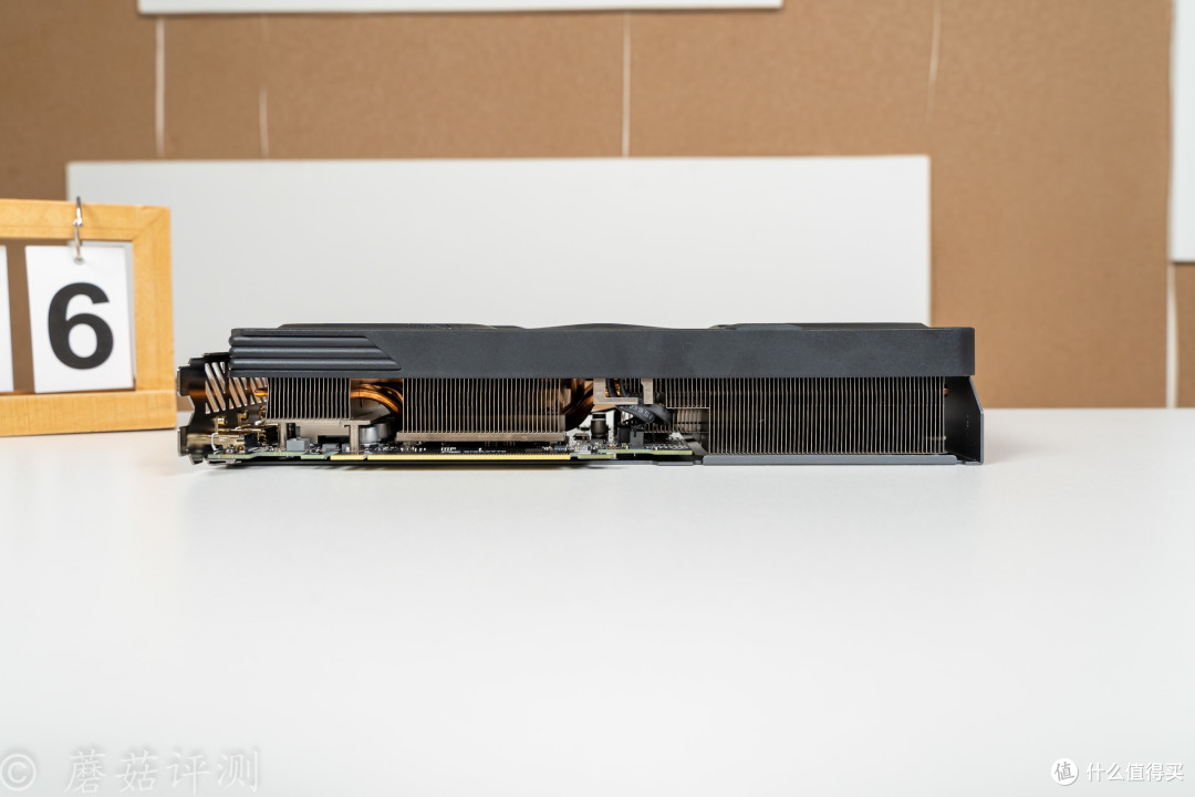 小巧精致,性能优异,技嘉RTX4060 Ti GAMING OC魔鹰甜品显卡 评测