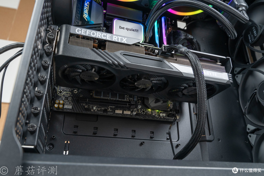 小巧精致,性能优异,技嘉RTX4060 Ti GAMING OC魔鹰甜品显卡 评测