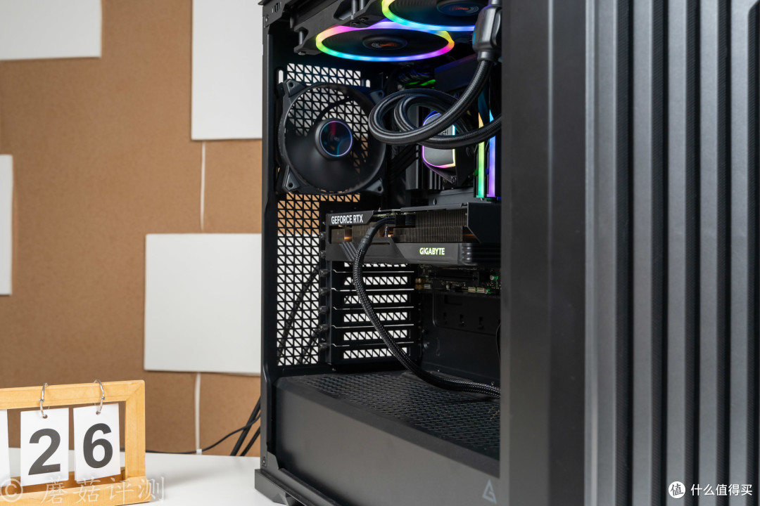 小巧精致,性能优异,技嘉RTX4060 Ti GAMING OC魔鹰甜品显卡 评测