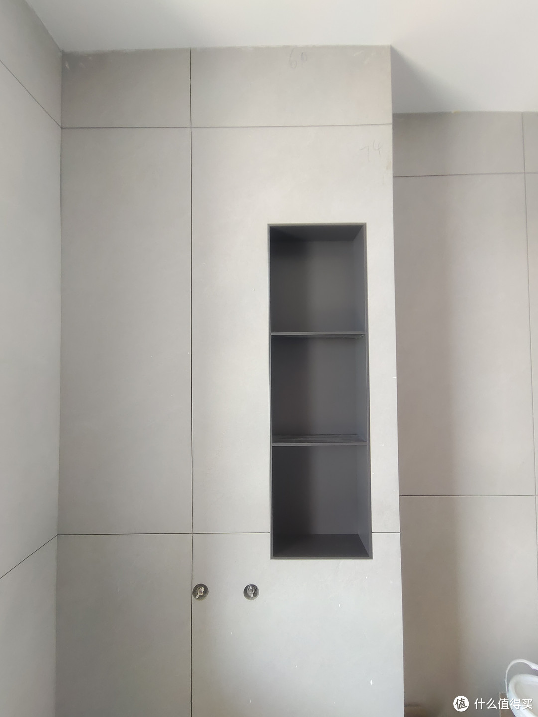 超有质感浴室铝合金壁龛