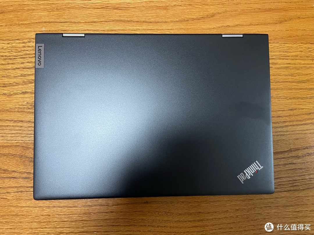 联想ThinkPad T14p商务本，14英寸主流配置，满足经典安全使用