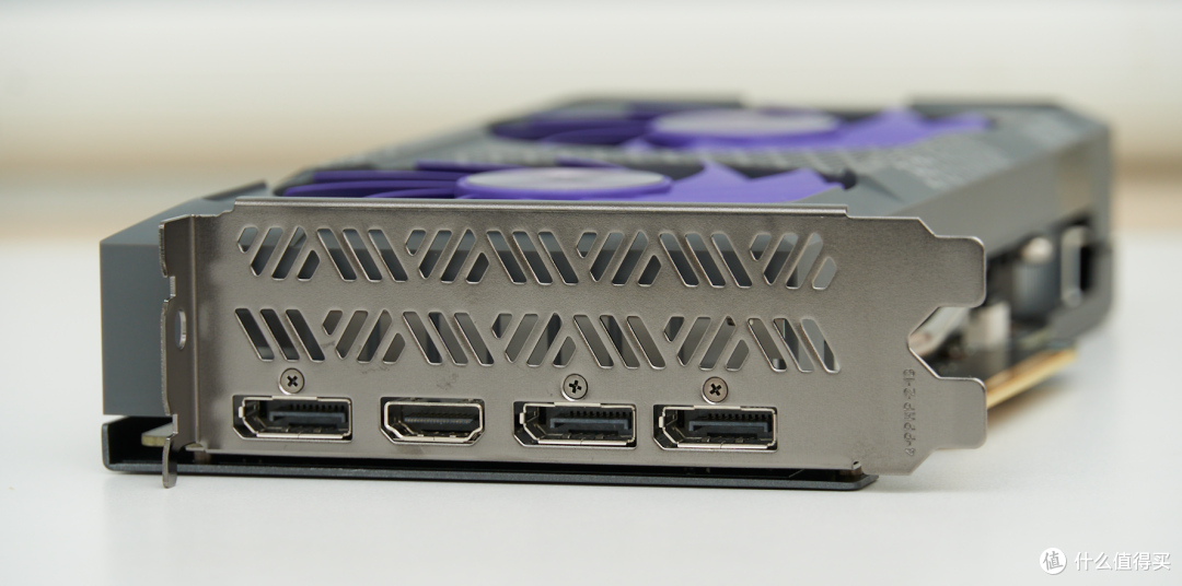 性能颜值大幅提升，价格竟然不升反降？COLORFIRE GeForce RTX 4060 暗影紫 8GB 首发测评